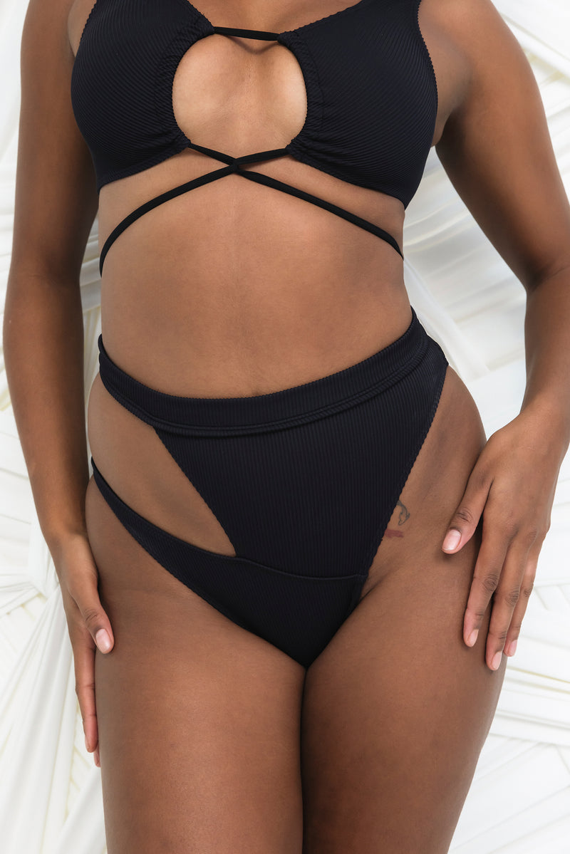 Savanna Black Bottom